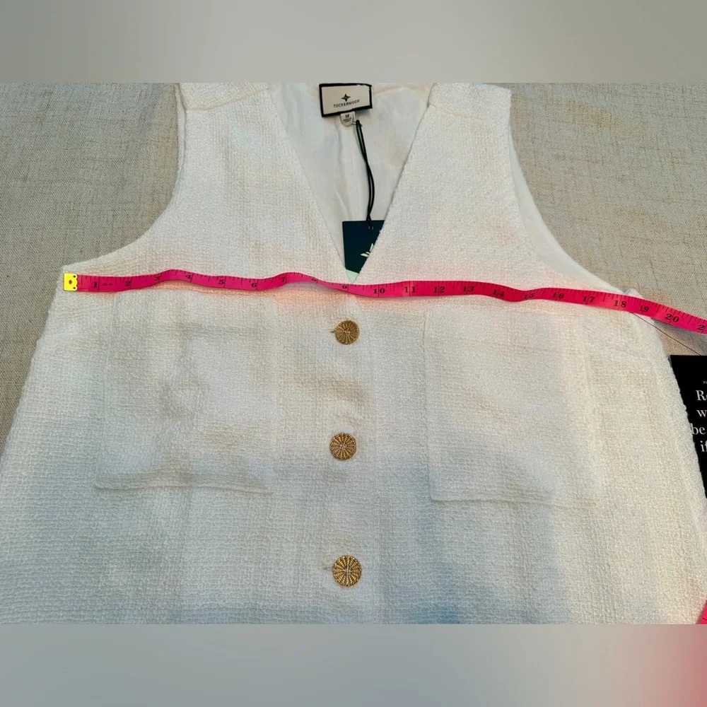 NWT Tuckernuck  White Textured Myla Romper size Medium NWT - Picture 10 of 13